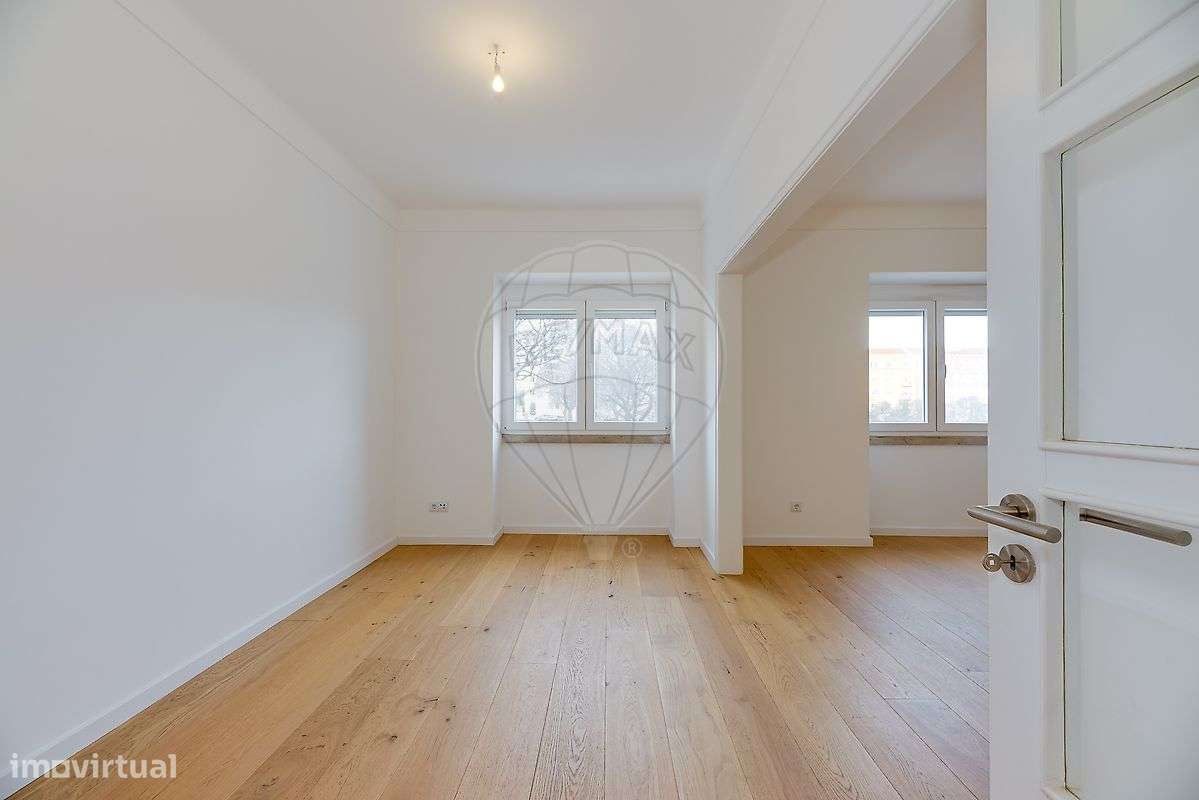 Apartamento T4 para arrendamento - Grande imagem: 4/43