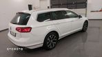 Volkswagen Passat Variant 2.0 TDI SCR DSG Highline - 3