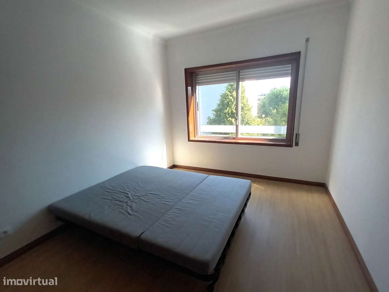 Apartamento T3 renovado na Cidade da Maia-8