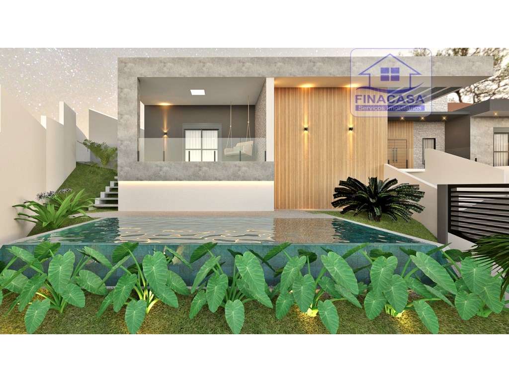 Moradia Isolada em fase de renovação/ remodelação com piscina e jar... - Grande imagem: 5/60