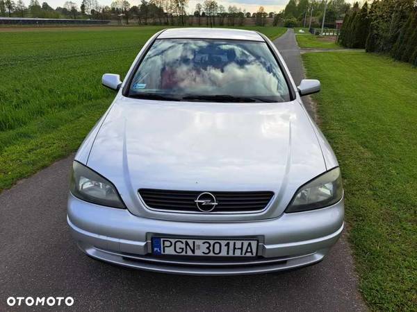 Opel Astra - 11