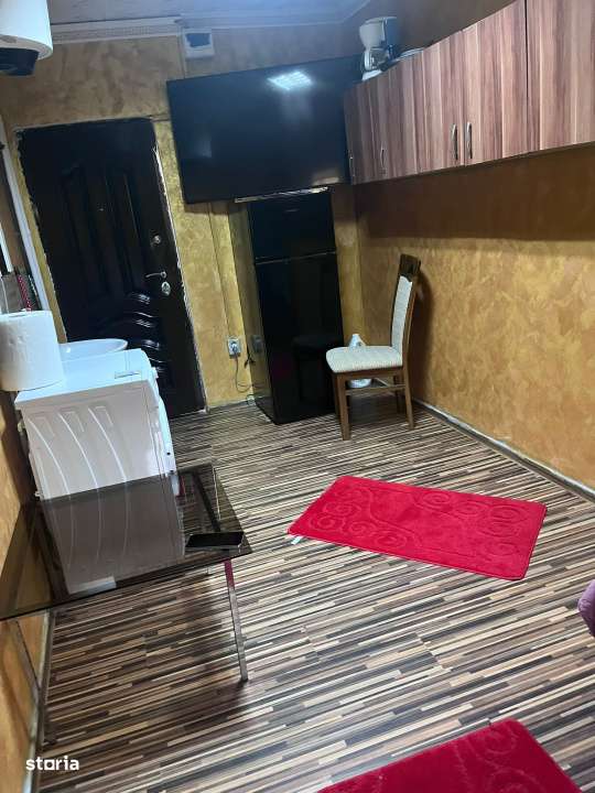 Camera de camin, 10.51 mp, zona Valea Rosie - Imagine principală: 1/4