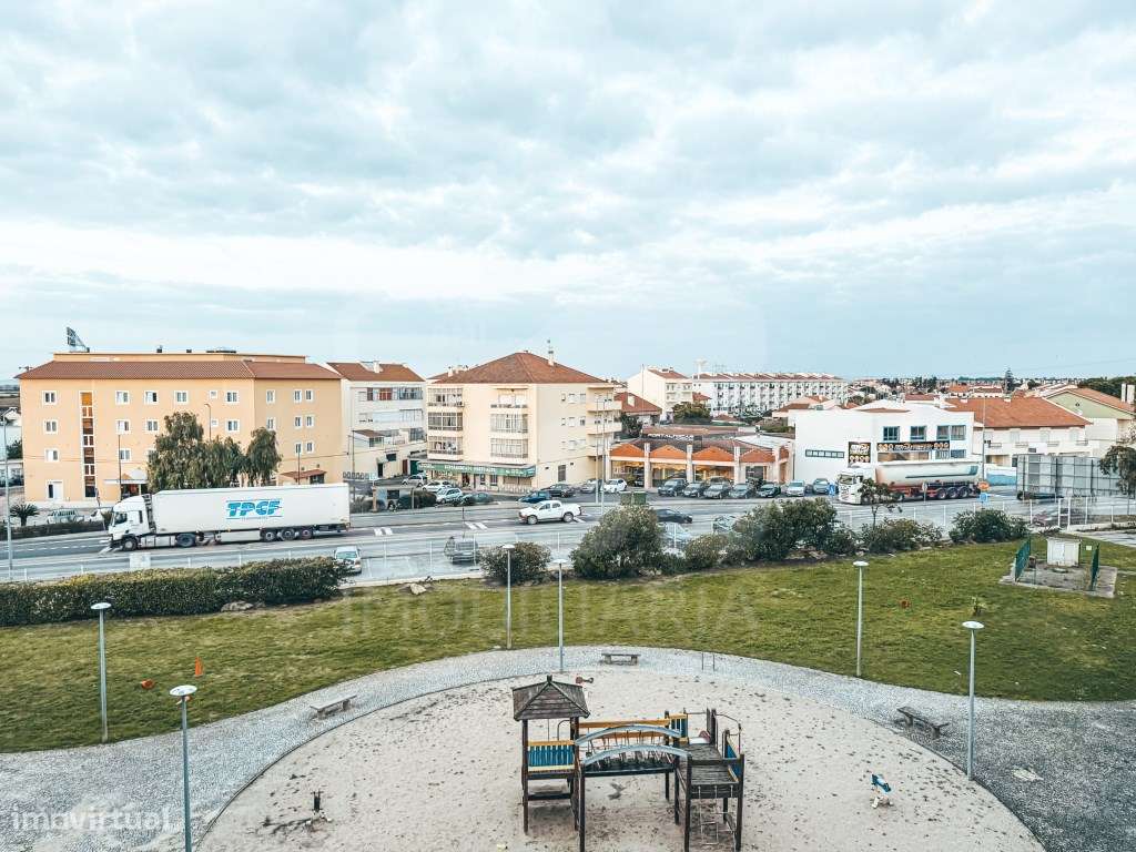 Apartamento T4 no Porto Alto - Grande imagem: 5/21