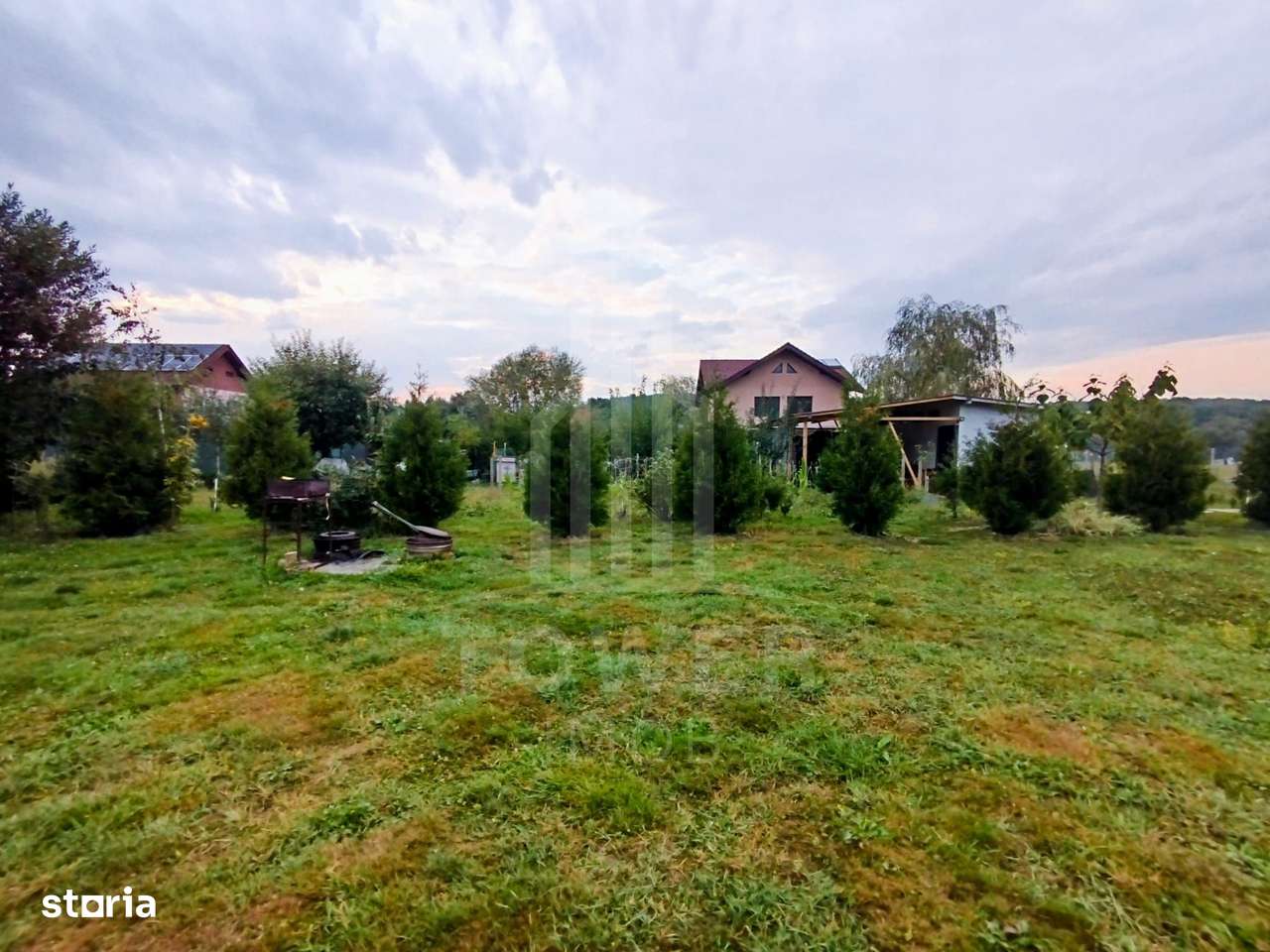 Oportunitate! Teren 1500 mp cu cabană și utilități – Șelimbăr/Cisnădie - Imagine principală: 5/11