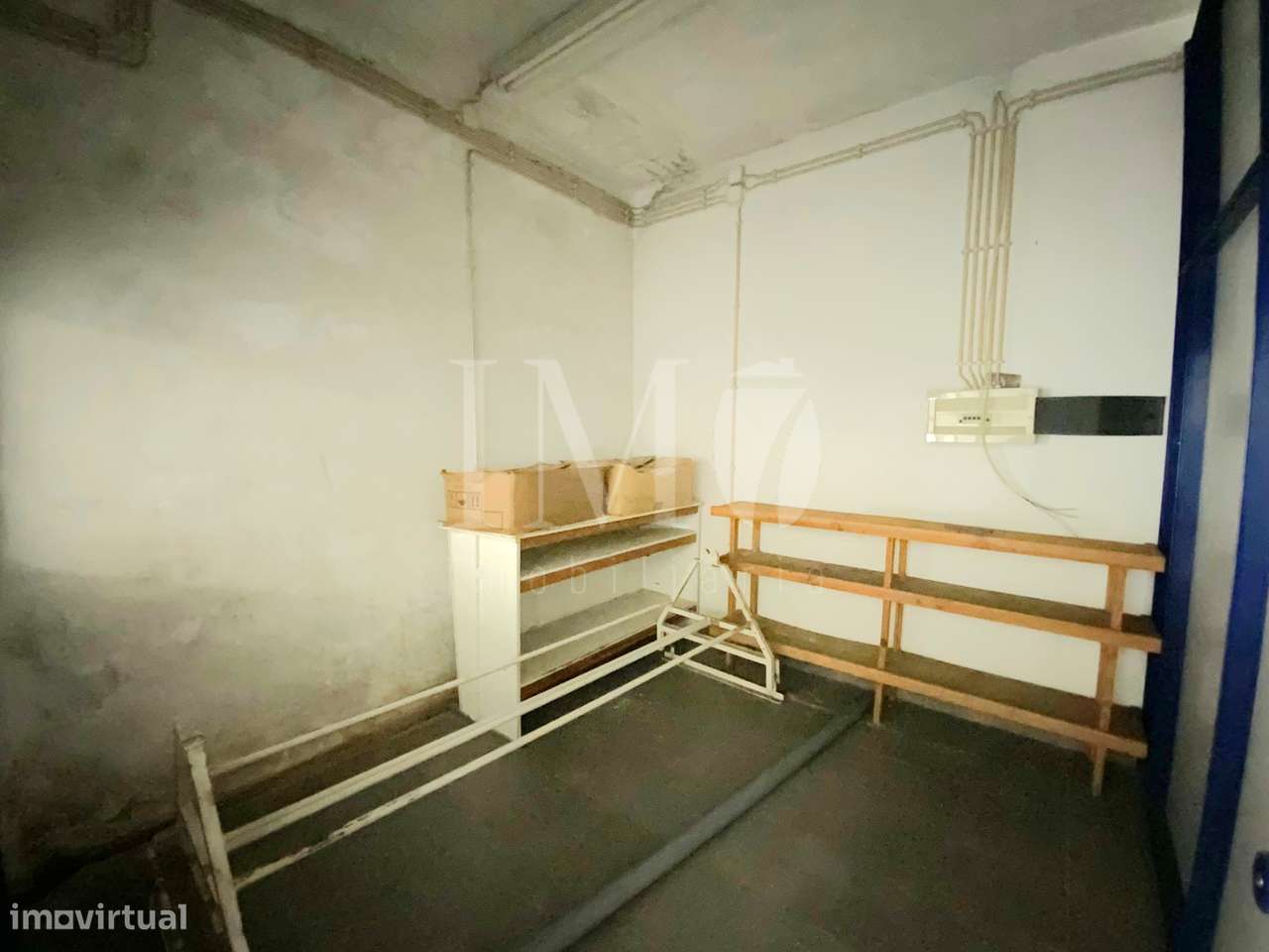 Garagem / Armazém com 200 m² junto à Nacional N205 – Galegos, Barcelos - Grande imagem: 4/13