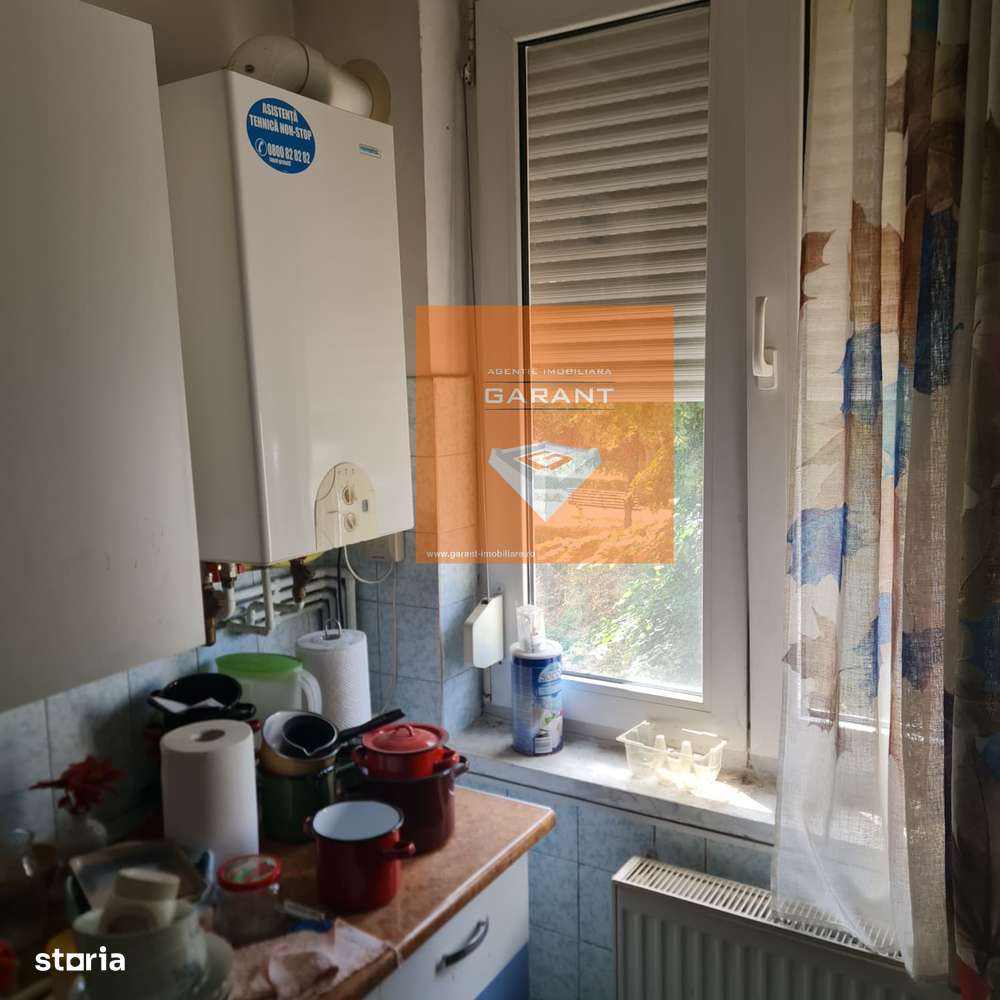 Apartament  2 camere, Calea Bucuresti, etaj 1,liber, 2 balcoane.-4