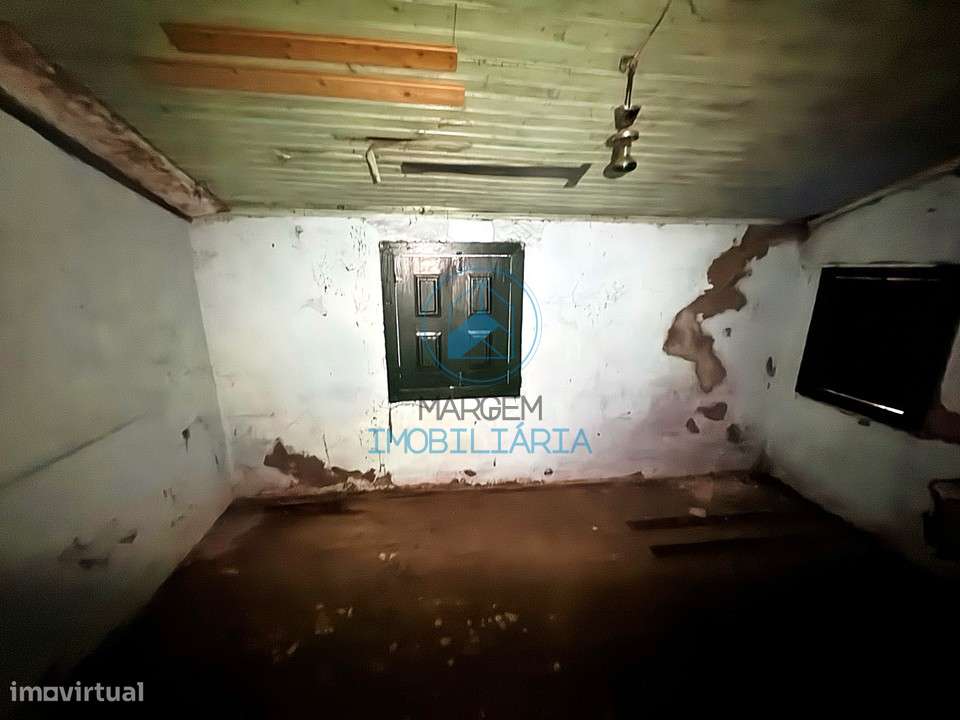 Moradia térrea em Pedra p/Restauro – V.N.Famalicão-5