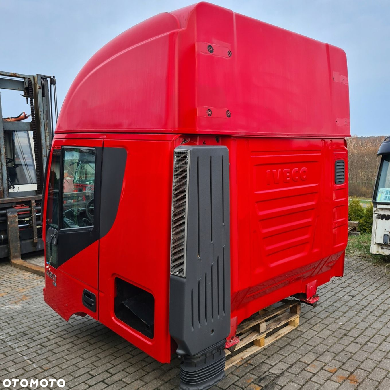 KABINA IVECO STRALIS EURO 5 manualna - 8