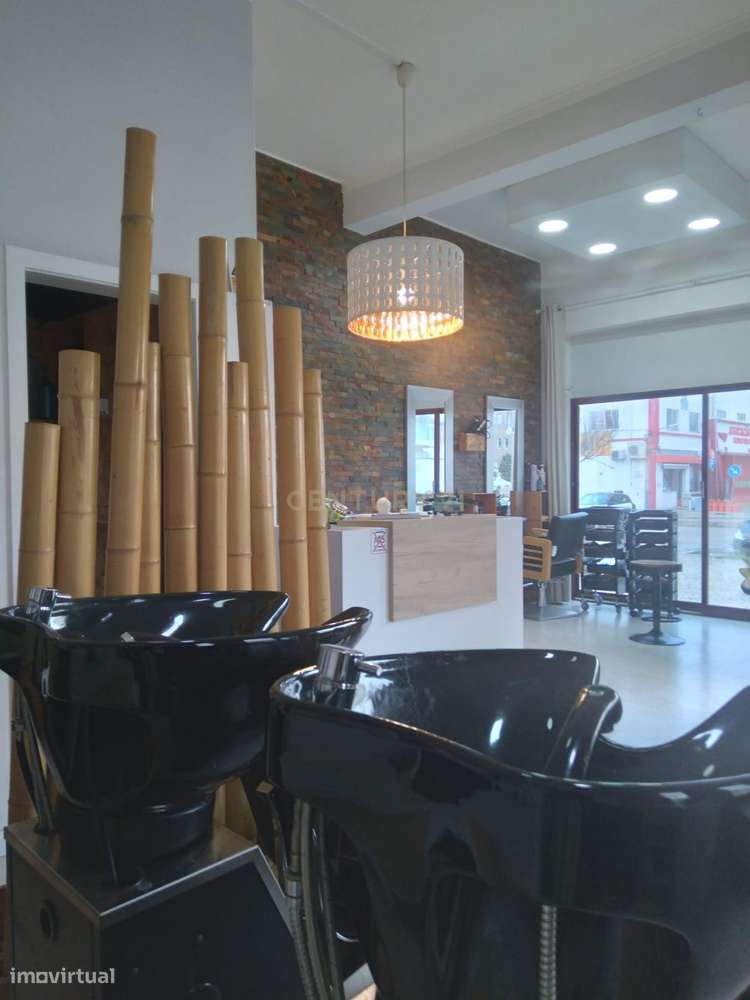 Trespasse de Espaço Comercial – Zona Emblemática da Costa da Caparica-4