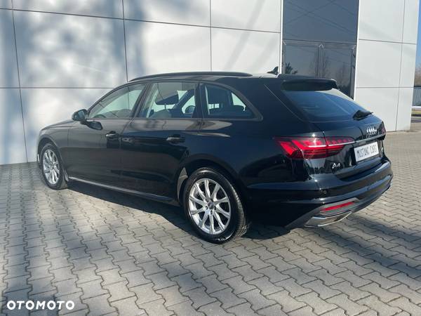 Audi A4 Avant 40 TDI S tronic quattro - 9