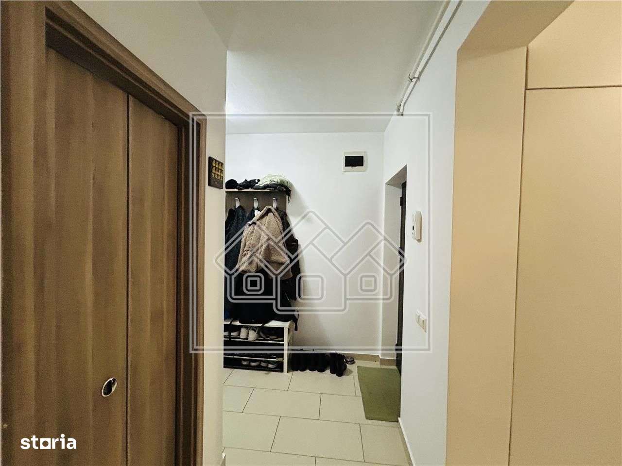 Apartament decomandat cu 3 camere, 2 bai, 2 balcoane, loc de parcare-17