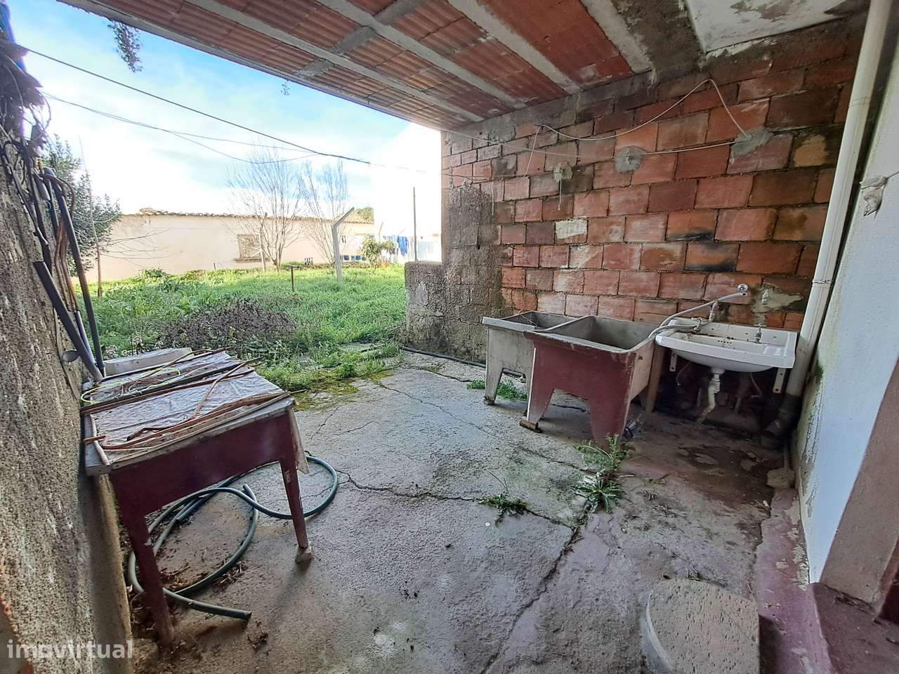 Moradia na zona histórica em Miranda do Douro-10