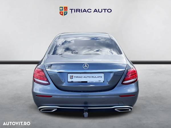 Mercedes-Benz E 220 d 4Matic 9G-TRONIC - 5