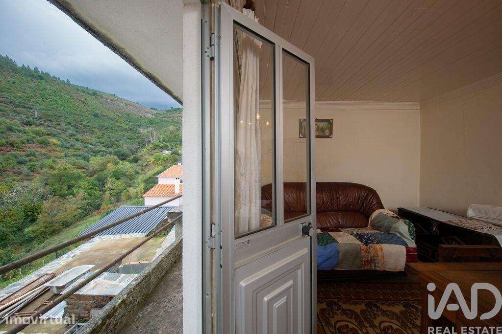 Casa / Villa T2 em Pomares de 147,00 m2 - Grande imagem: 4/27