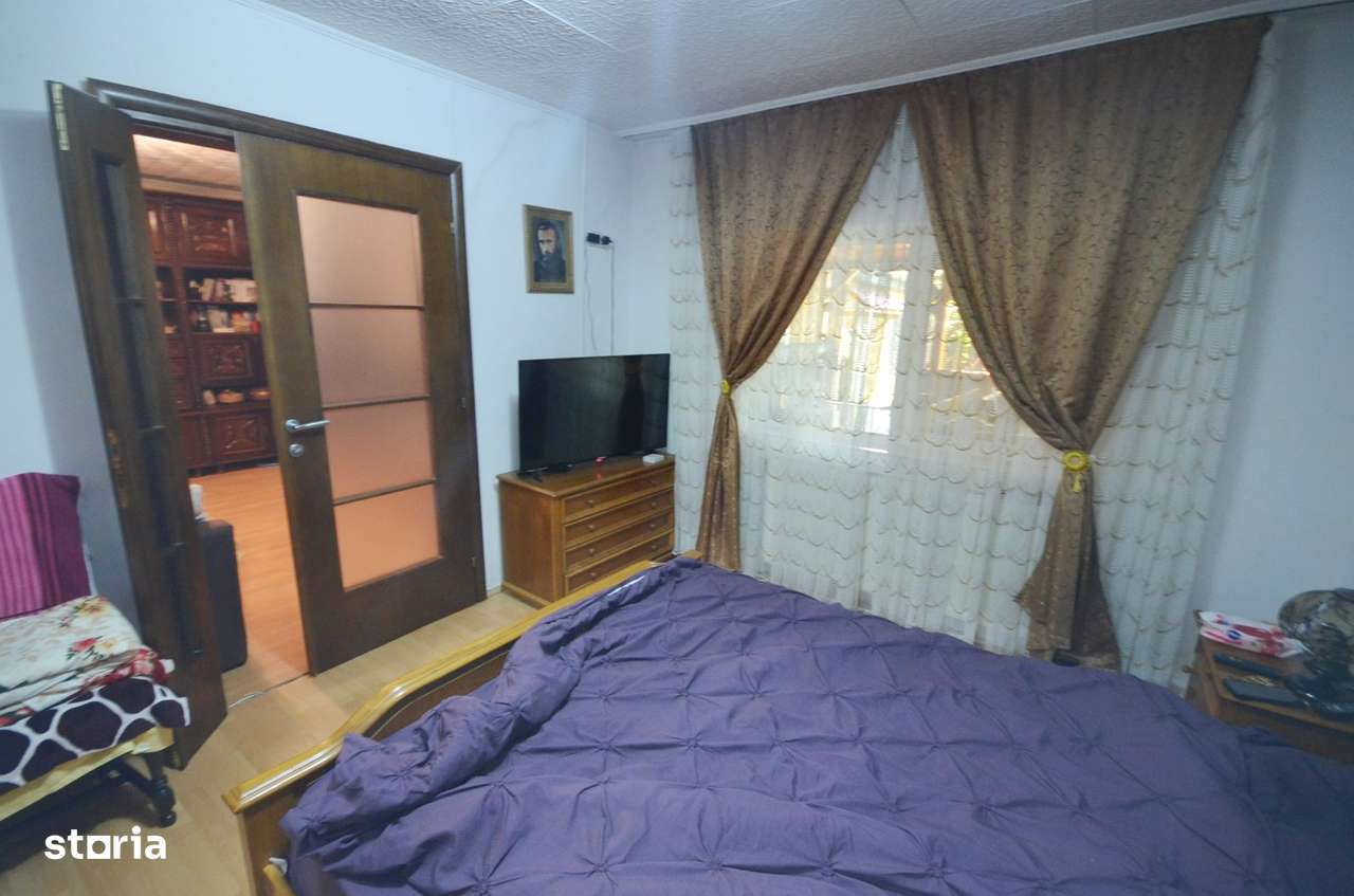 Casa din caramida, Parter + Pod - Dobroesti - Imagine principală: 5/20