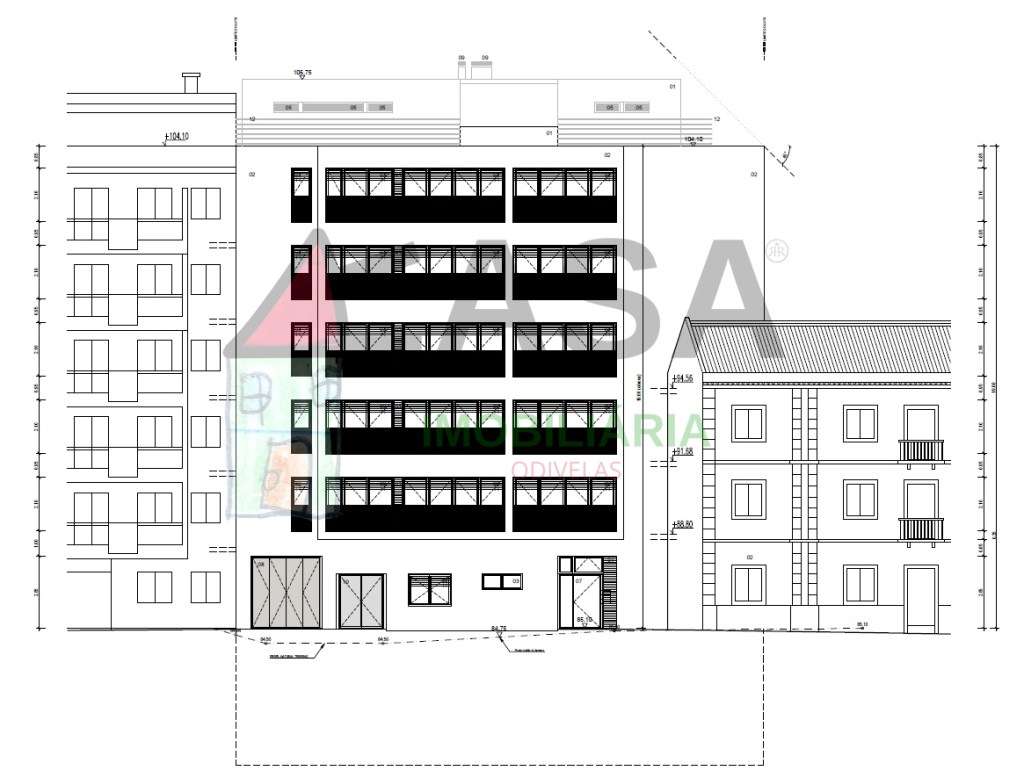Terreno com Projeto para 15 Fogos + 16 Estacionamentos.-10
