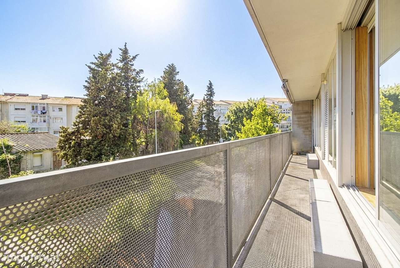 T3 Duplex com Jardim Privativo, O Conforto de uma Moradia  Porto-22