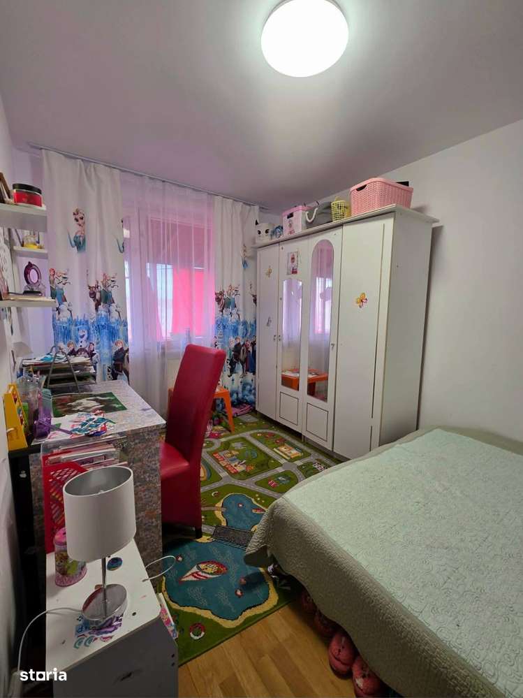 De vanzare 4 camere,2 balcoane,mobilat și utilat zona ultracentrala-15