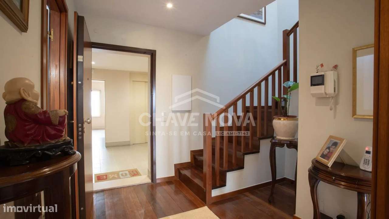 PS - Apartamento Familiar T3+1 com terraços Vista Mar em Canidelo-10
