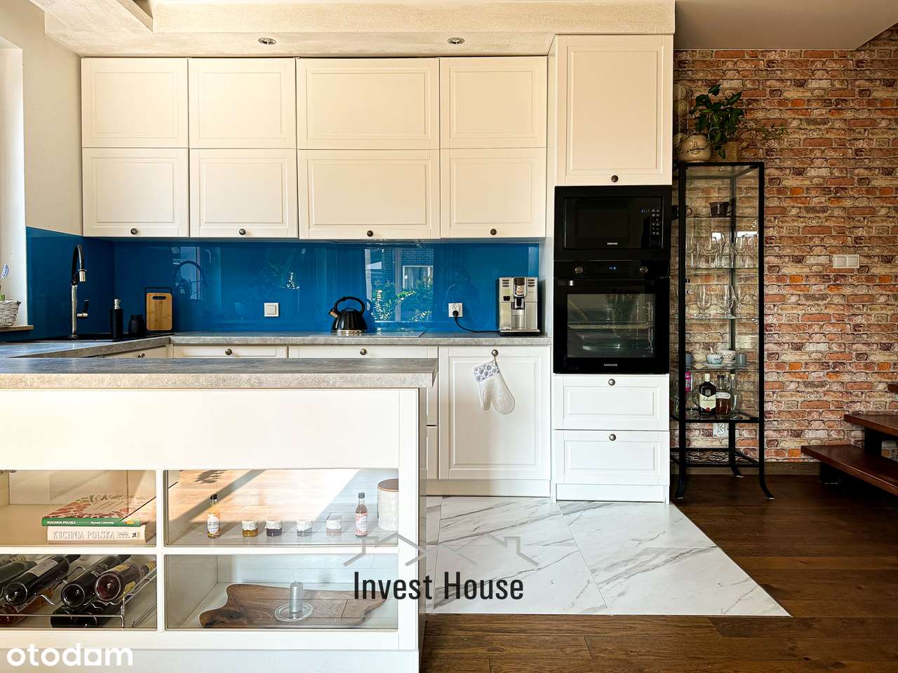 Nowoczesny dom z garażem w spokojnej okolicy - Pełny obrazek: 4/14