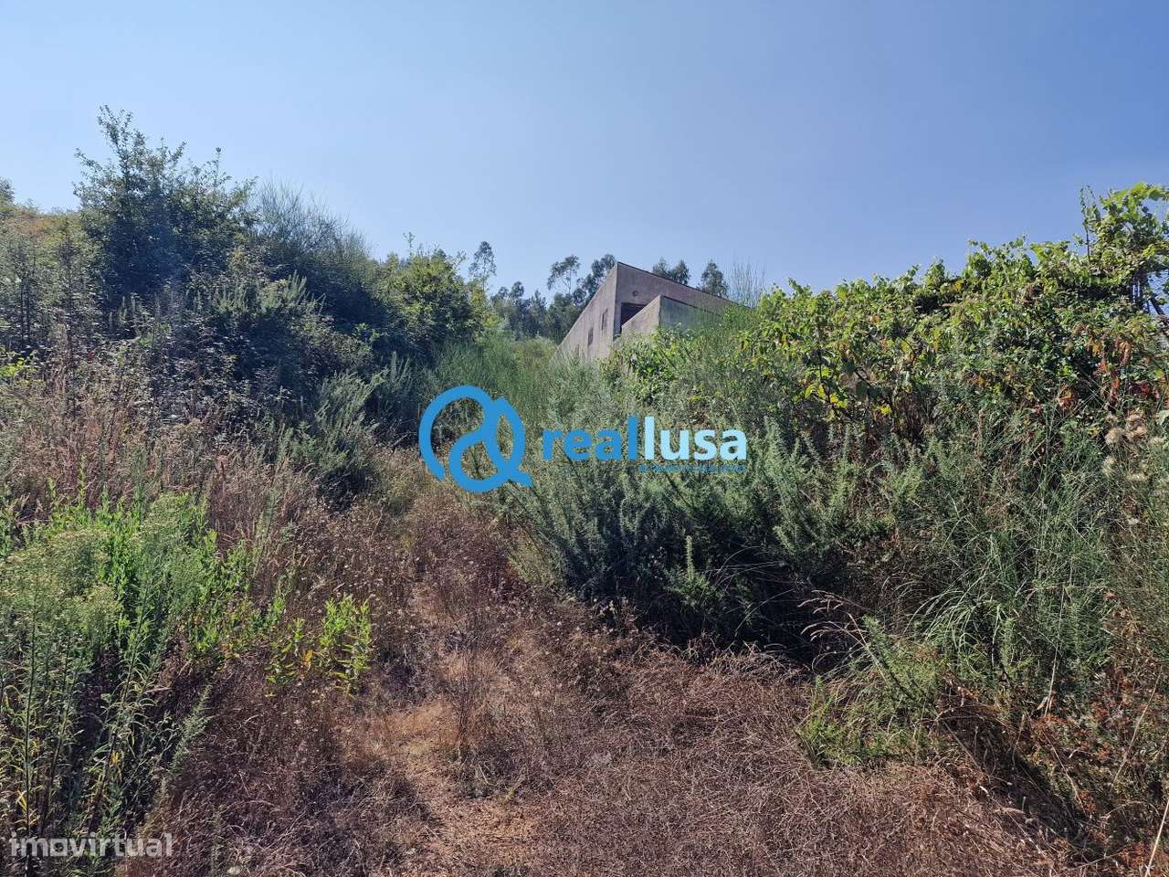 Terreno com excelente exposição solar em Sandim, Vila Nova de Gaia-11