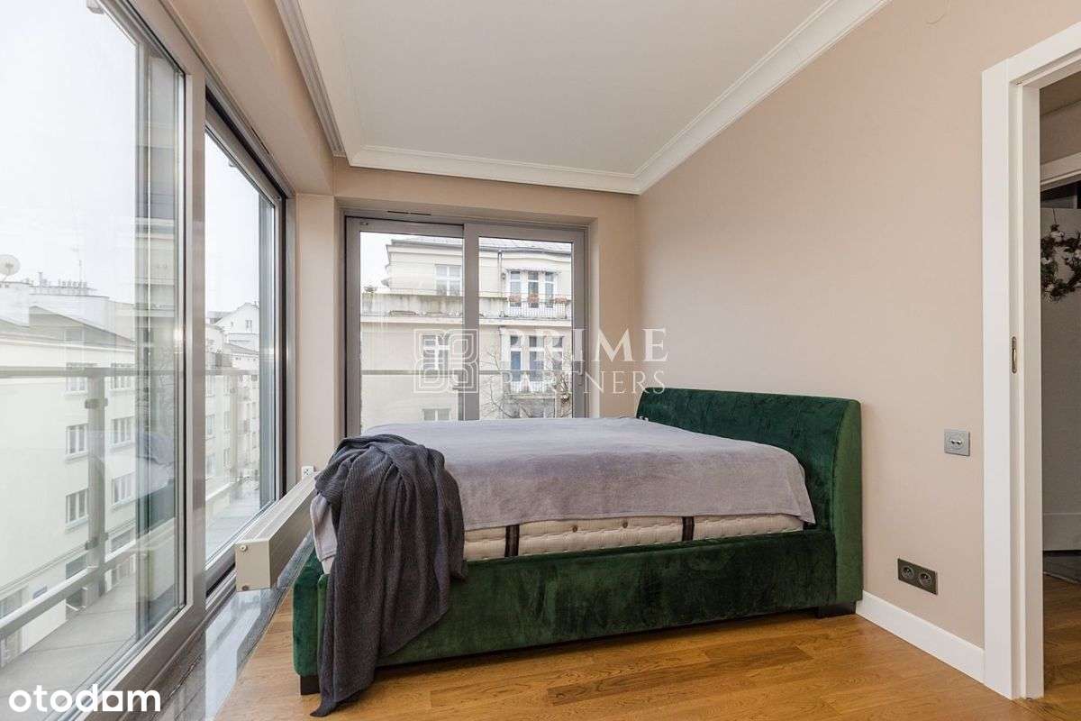 Kameralny apartamentowiec na Powiślu w otoczeniu parku i kamienic-4