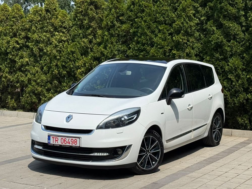 Renault Grand Scenic Energy dCi 130 Start & Stop Bose Edition 2012