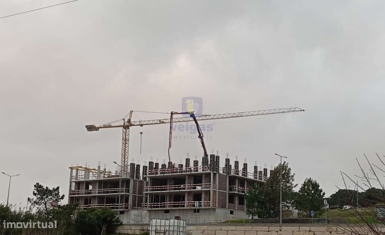 Apartamento Novo T4,  inserido em Prédio com Elevador e Garagem! - Grande imagem: 5/9