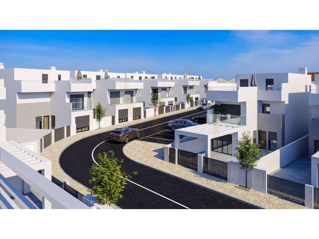 Moradia T3 +2 na Praia da Lota, com Piscina, Jardim e Garagem-7