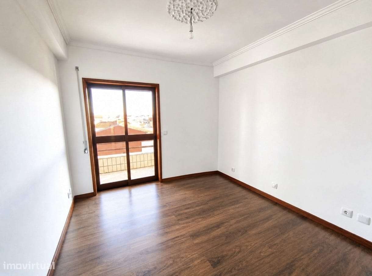 Apartamento T3 centro de Albergaria-a-Velha-11