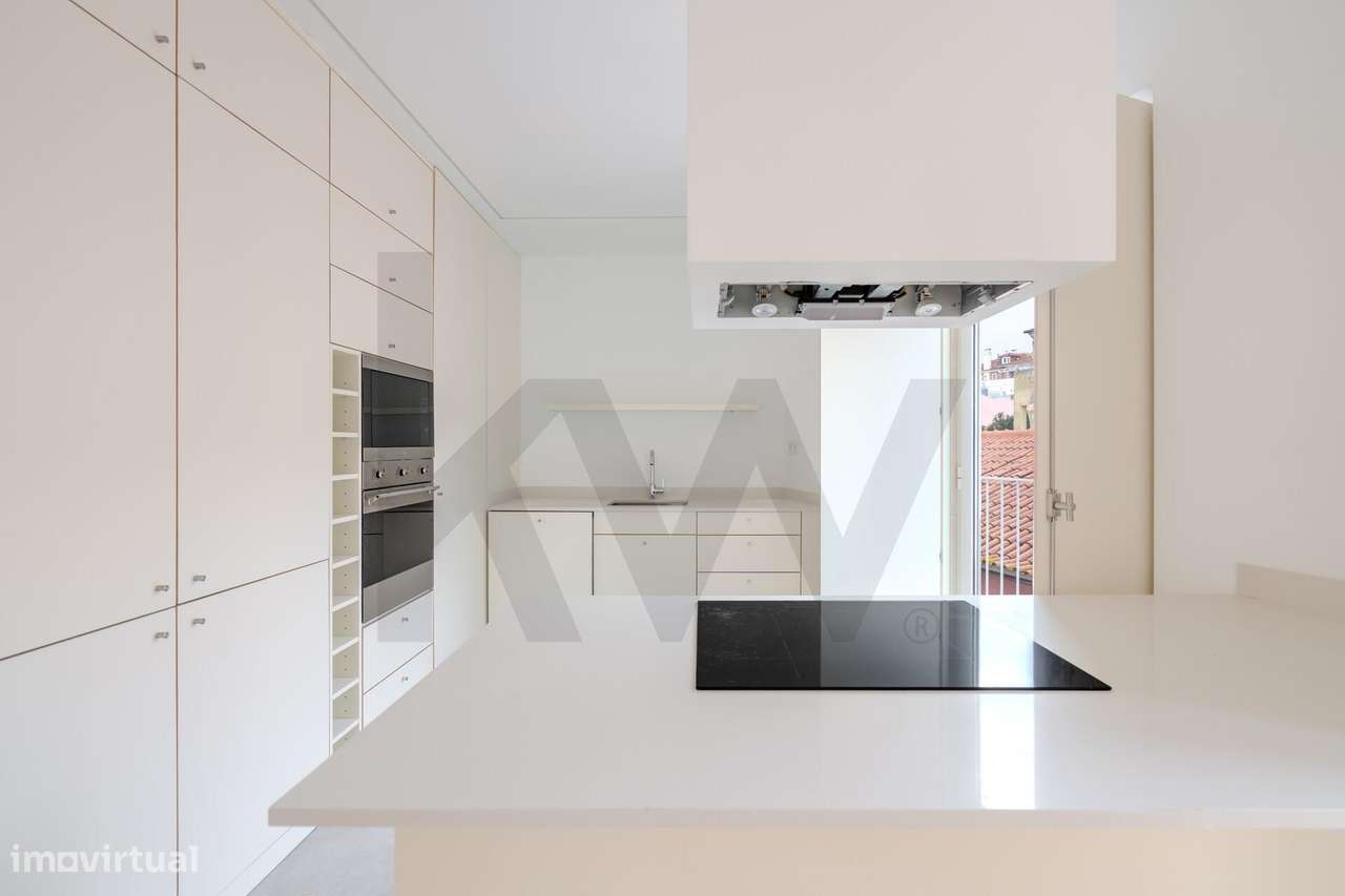 Elegante Apartamento Duplex T2 com Suite e Varandim em Lisboa - Grande imagem: 5/32