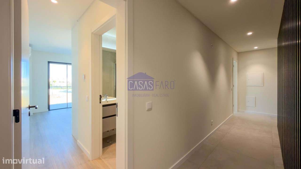 Moradia em banda V4 num empreendimento de Luxo, em Faro, Algarve-31