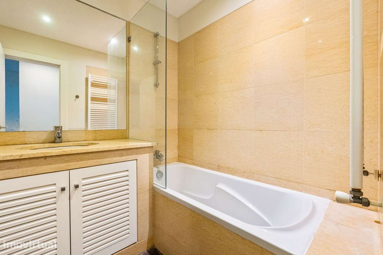 Moradia T4 + 2 com piscina, Malveira da Serra, Cascais-19