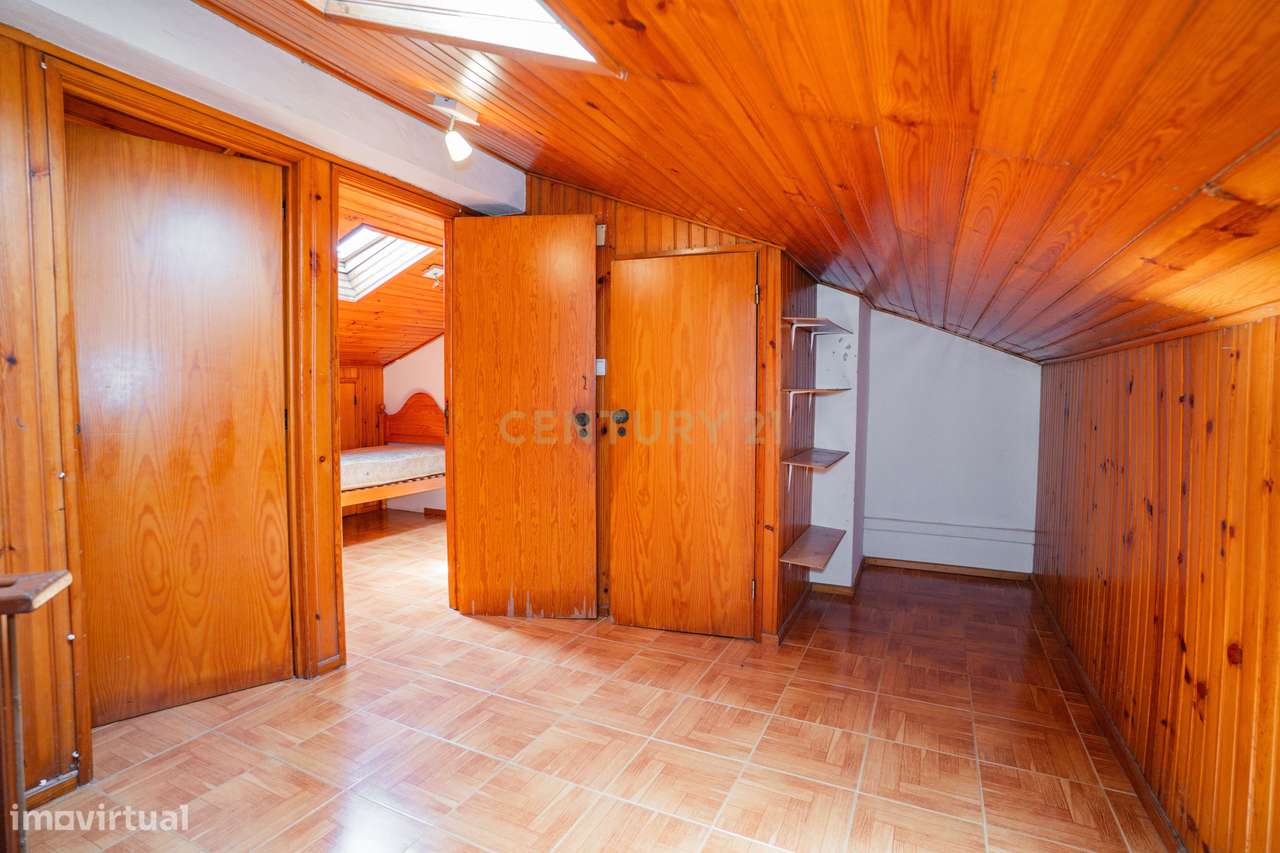 APARTAMENTO T2+2 | ZONA CENTRO | CALDAS DA RAINHA-28