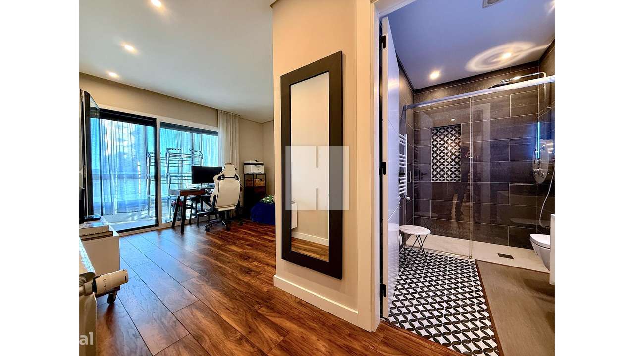 T4 Luxo 239m² em Buarcos-37