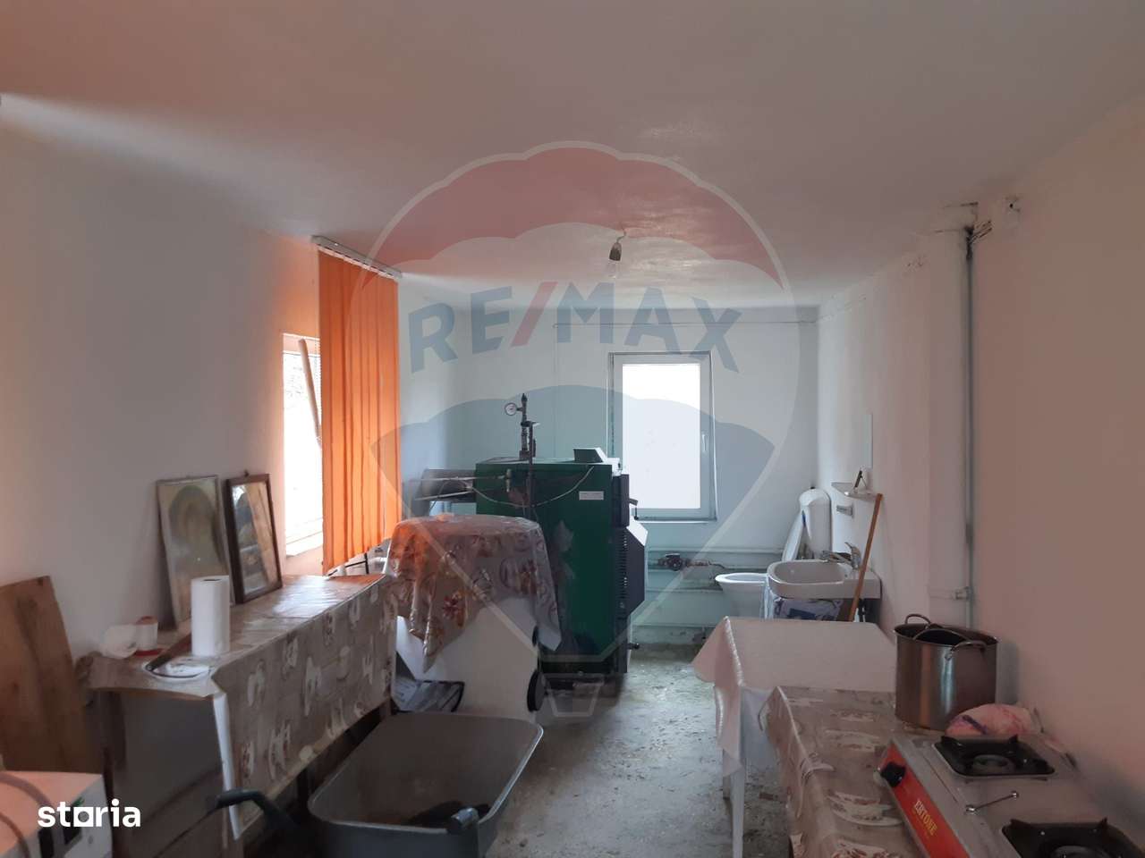 Casă / Vilă cu 7 camere de vânzare în zona Bran-Tohanita-17