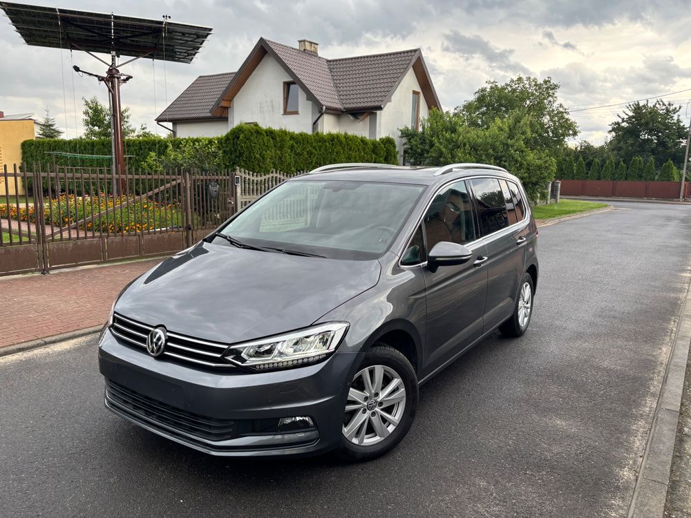 Volkswagen Touran III 2.0 TDI SCR DSG Highline 2020