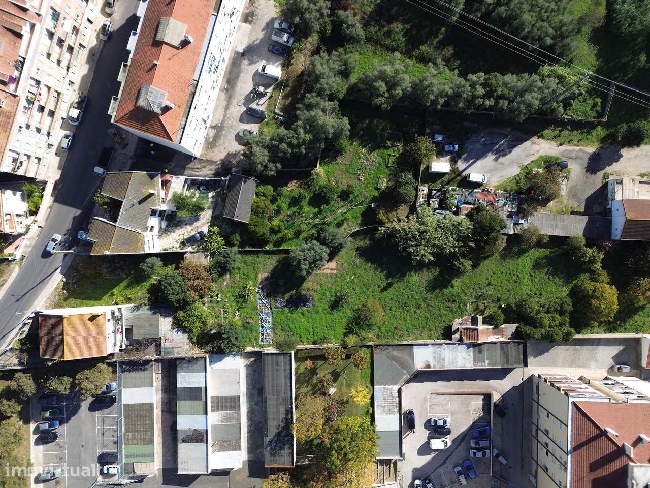 Terreno Misto com Elevado Potencial de Investimento - Grande imagem: 3/31