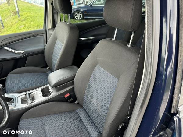 Ford Galaxy 2.0 TDCi Ambiente - 18