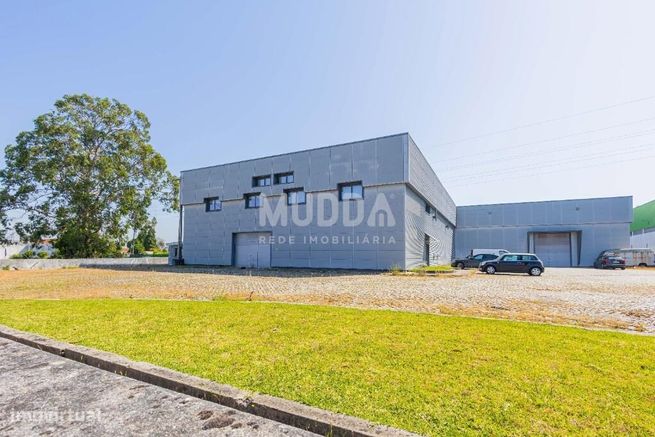 Armazém Industrial de Excelência para Venda – Zona Industrial de Corte-37
