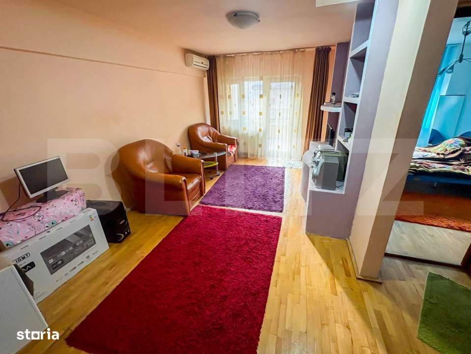 Apartament cu 4 camere, decomandat, zona Decebal - Imagine principală: 3/10