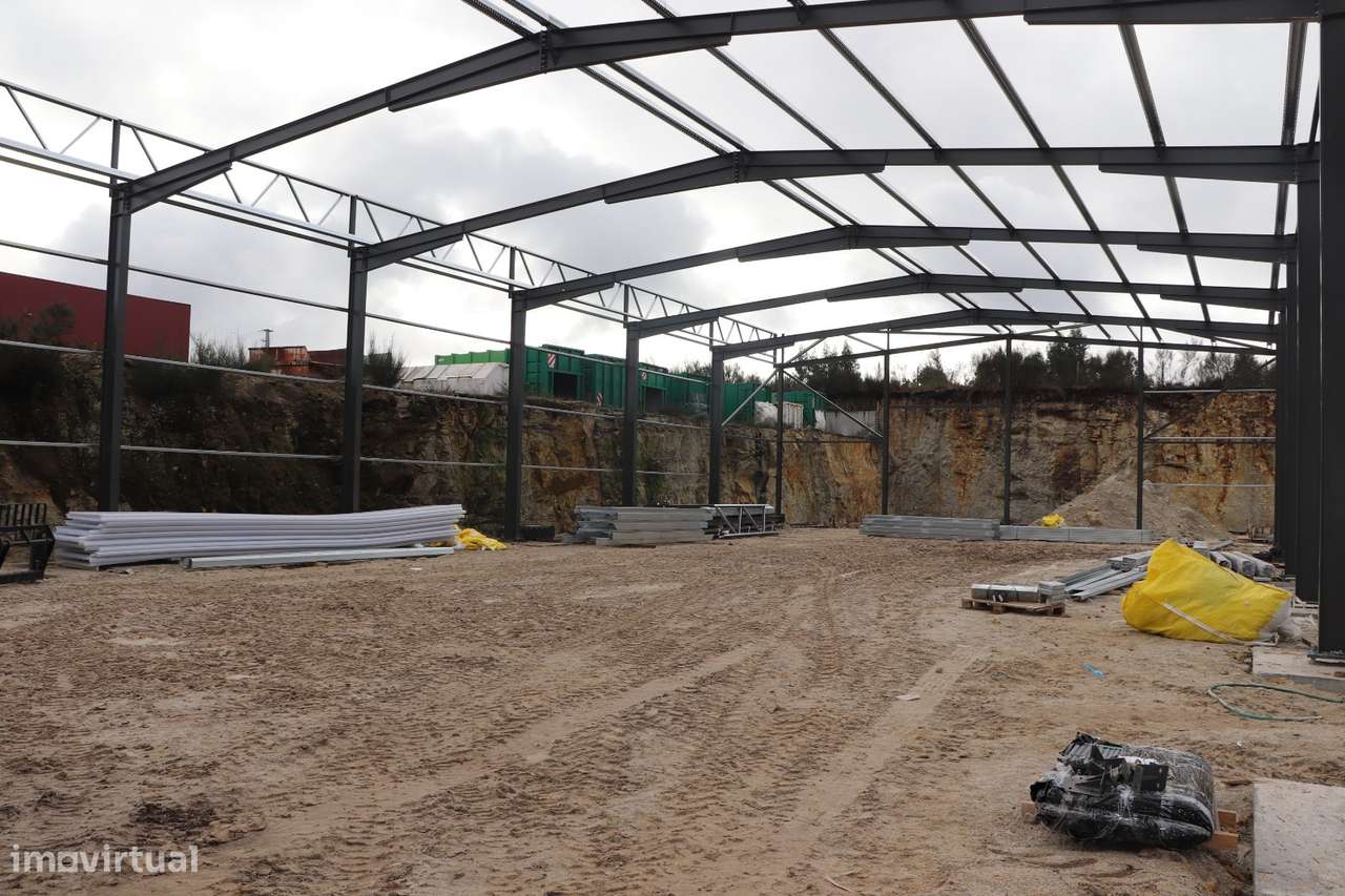 Fábrica/Indústria  Venda em Lustosa e Barrosas (Santo Estêvão),Lousada - Grande imagem: 2/7