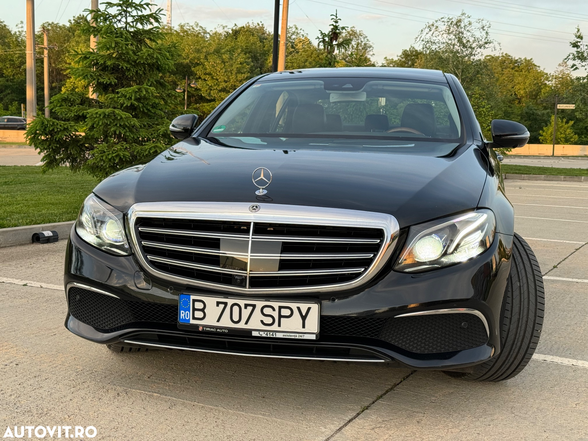 Mercedes-Benz E 220 d 9G-TRONIC Exclusive - 3