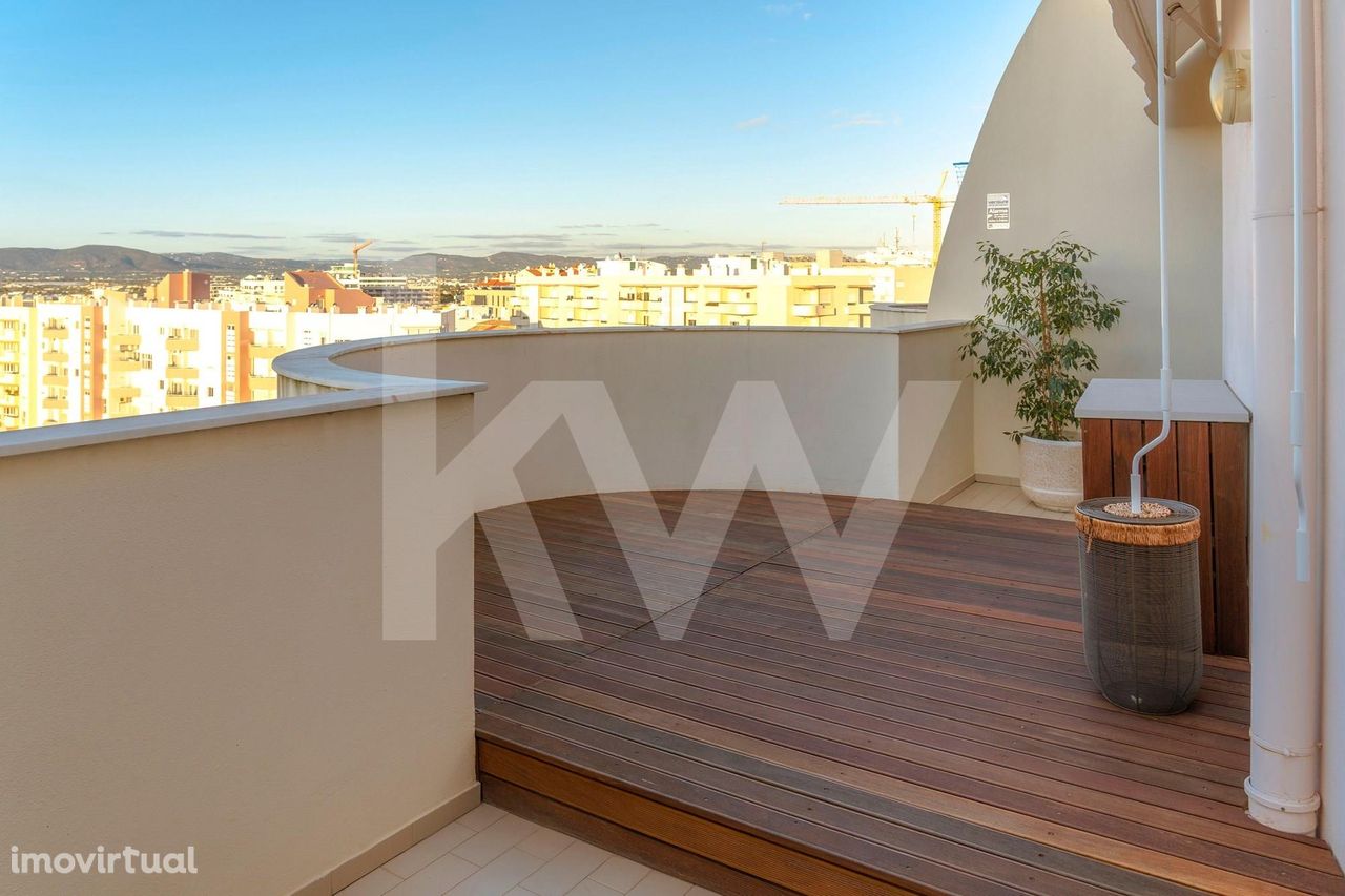 A PENTHOUSE EM FARO COM O MELHOR SUNSET - VISTA RIA