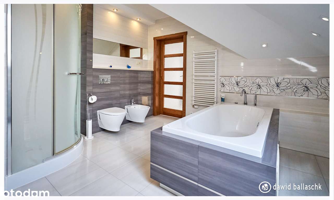 REZERWACJA! Cudowna posiadłość, blisko jeziora, duża działka 6740m2-13