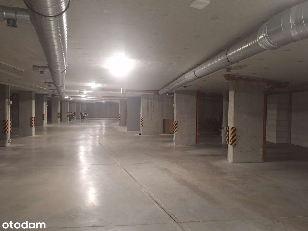 Nowoczesne 3-pokojowe mieszkanie z balkonem-2