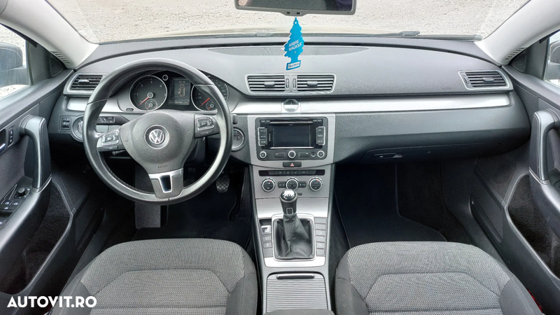Volkswagen Passat Variant 2.0 TDI BlueMotion Technology Business Edition - 9