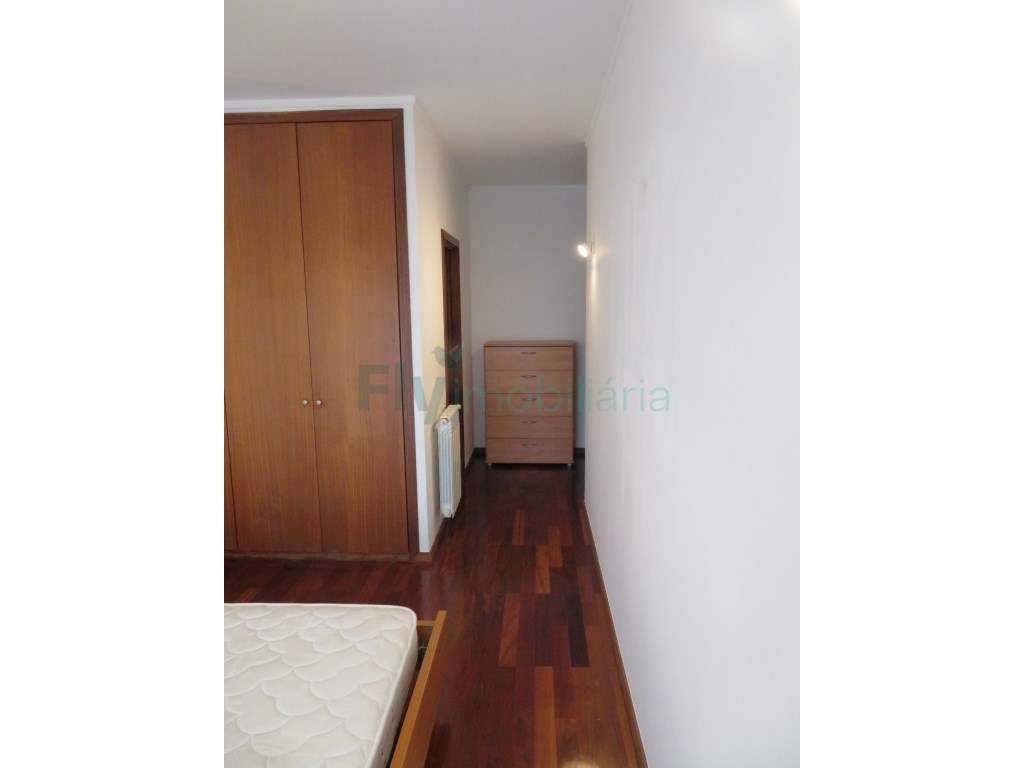 Apartamento T3 - Junto à Universidade e Hospital de S.João no Porto-18