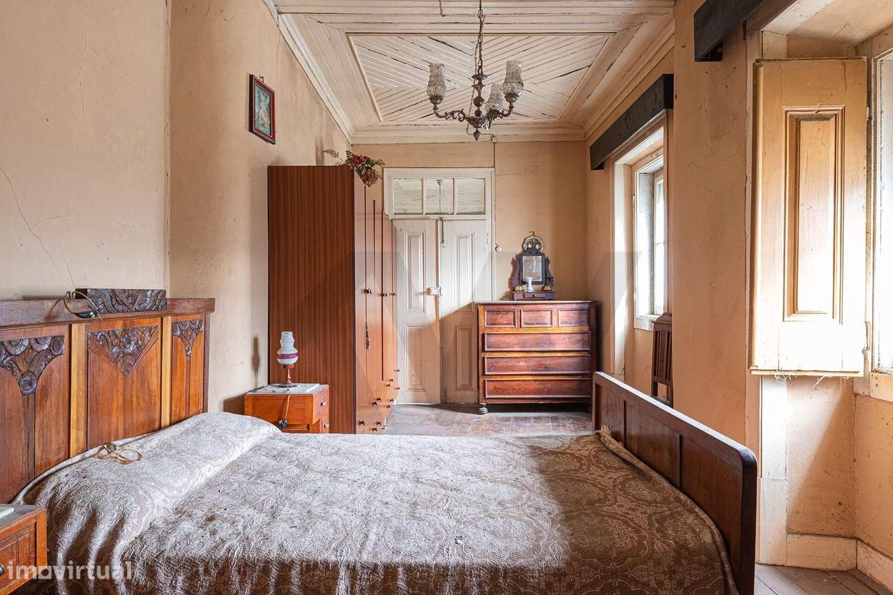 Moradia T10 com Terreno (ÁREA TOTAL 1143m2)  – Arneiro das Milhariças-20