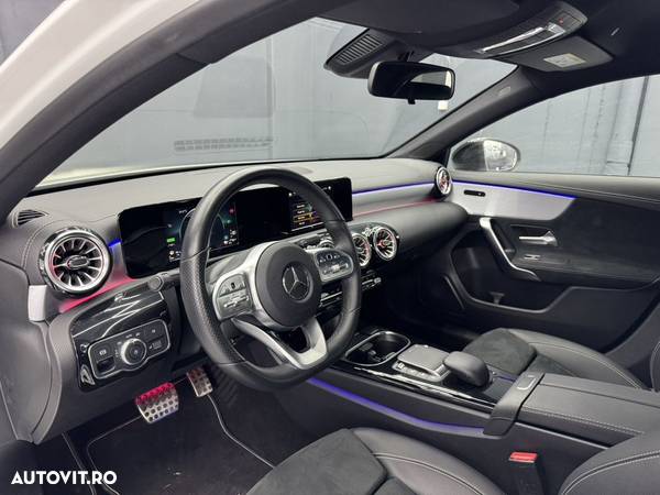 Mercedes-Benz A 250 e Aut. - 15